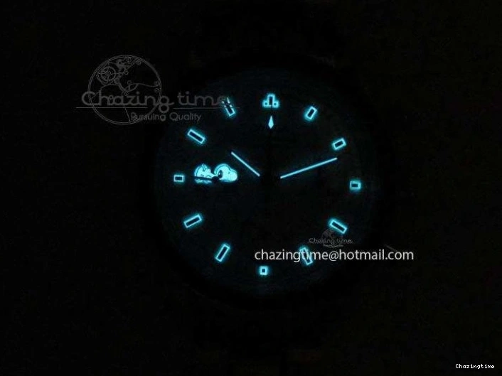 0429 Efficient Speedmaster JHF SS Snoopy Award 45th Anniversary White dial On SS Bracelet 8239